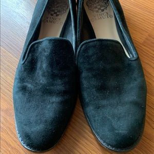 Black Suede Vince Camuto loafers GUC size 6
